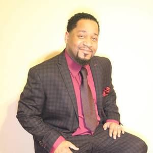 Meet your Posher, Carlos